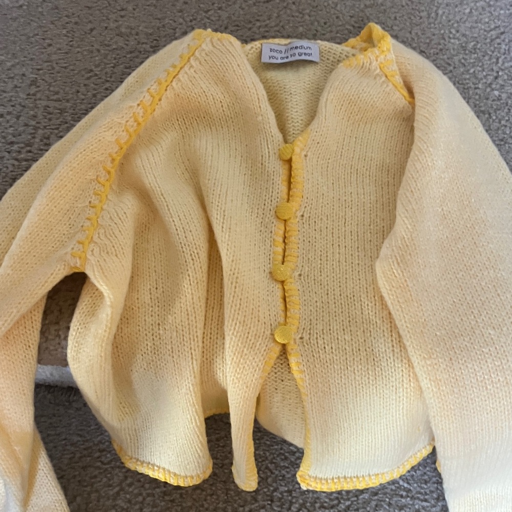 Chic Yellow Cardigan Sweater